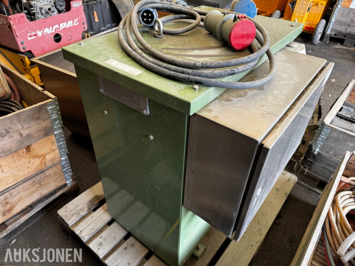Trafotek 3-fas transformator KTK-610 80 kVA 400-230 Volt