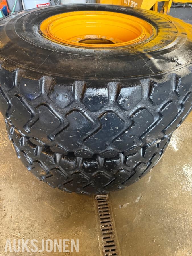 2 stk Volvo L70 hjul 20.5 R25 XHA
