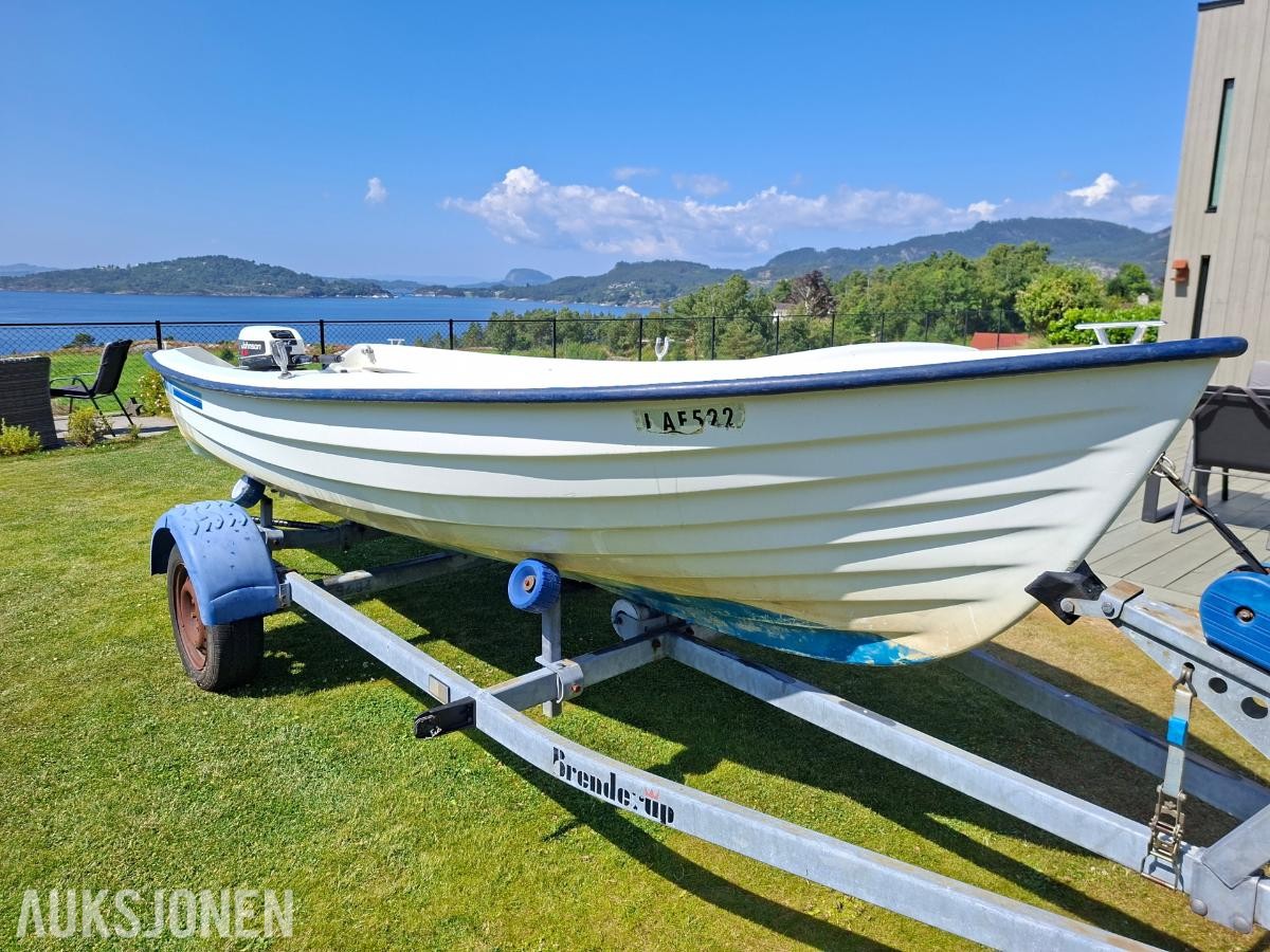 1992 Ryds 460 med Evinrude motor