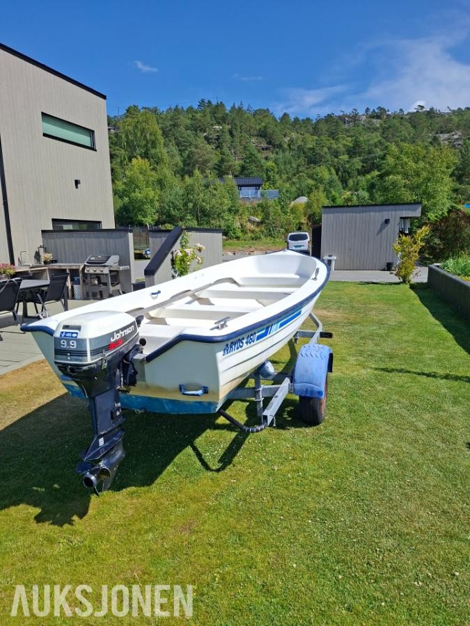 1992 Ryds 460 med Evinrude motor