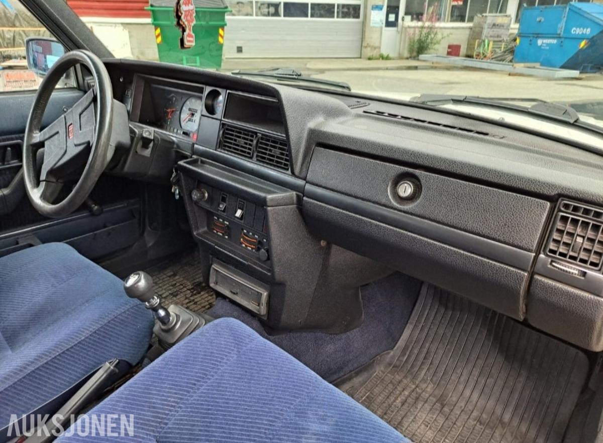 1987 Volvo 240 2,3 jubileumsutgave EU ok til 08.2028