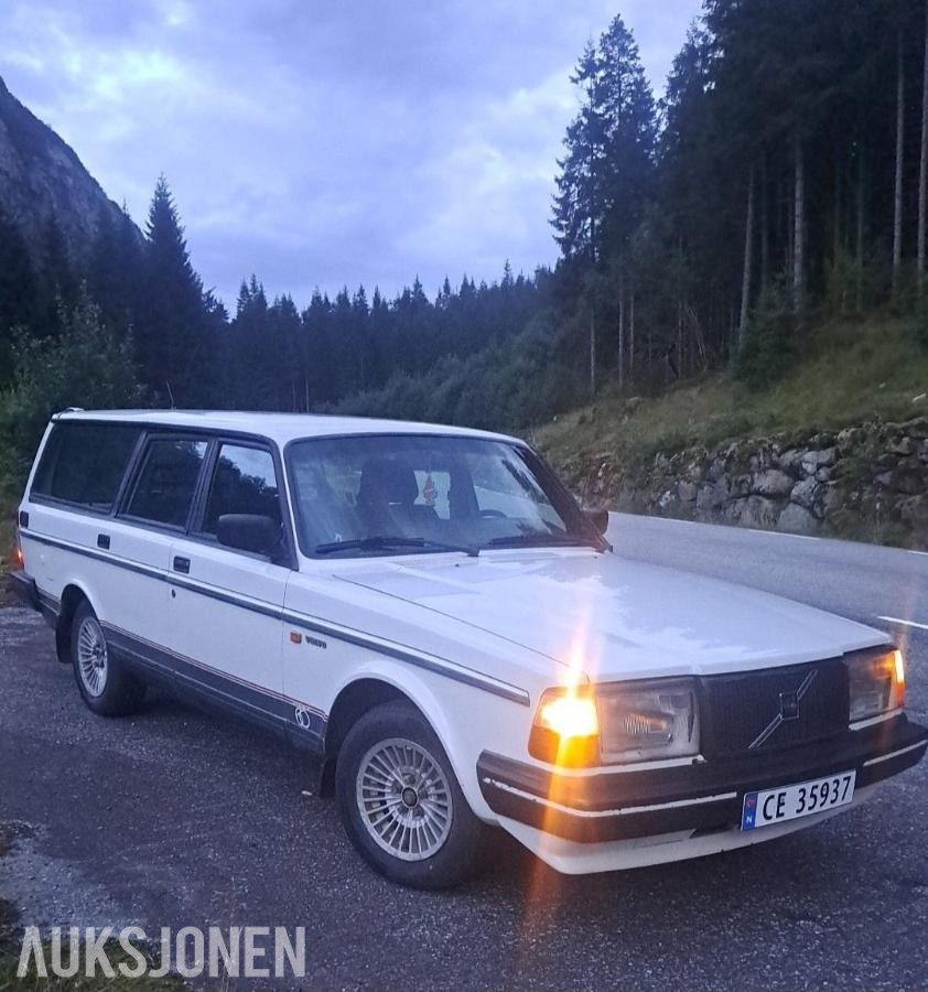 1987 Volvo 240 2,3 jubileumsutgave EU ok til 08.2028