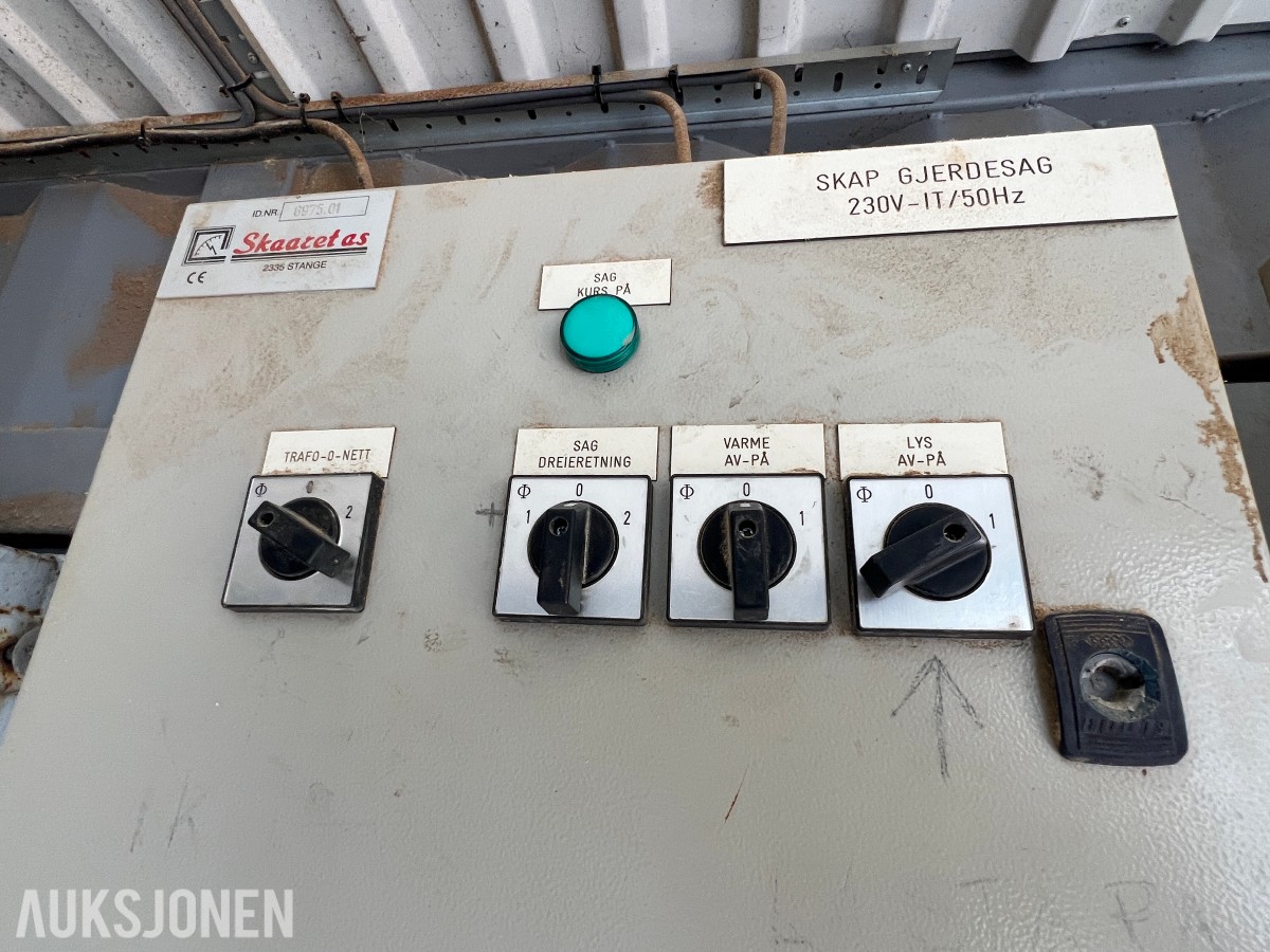 15 fot BNS 10.C 13.LO sagcontainer med Ernex gjerdesag