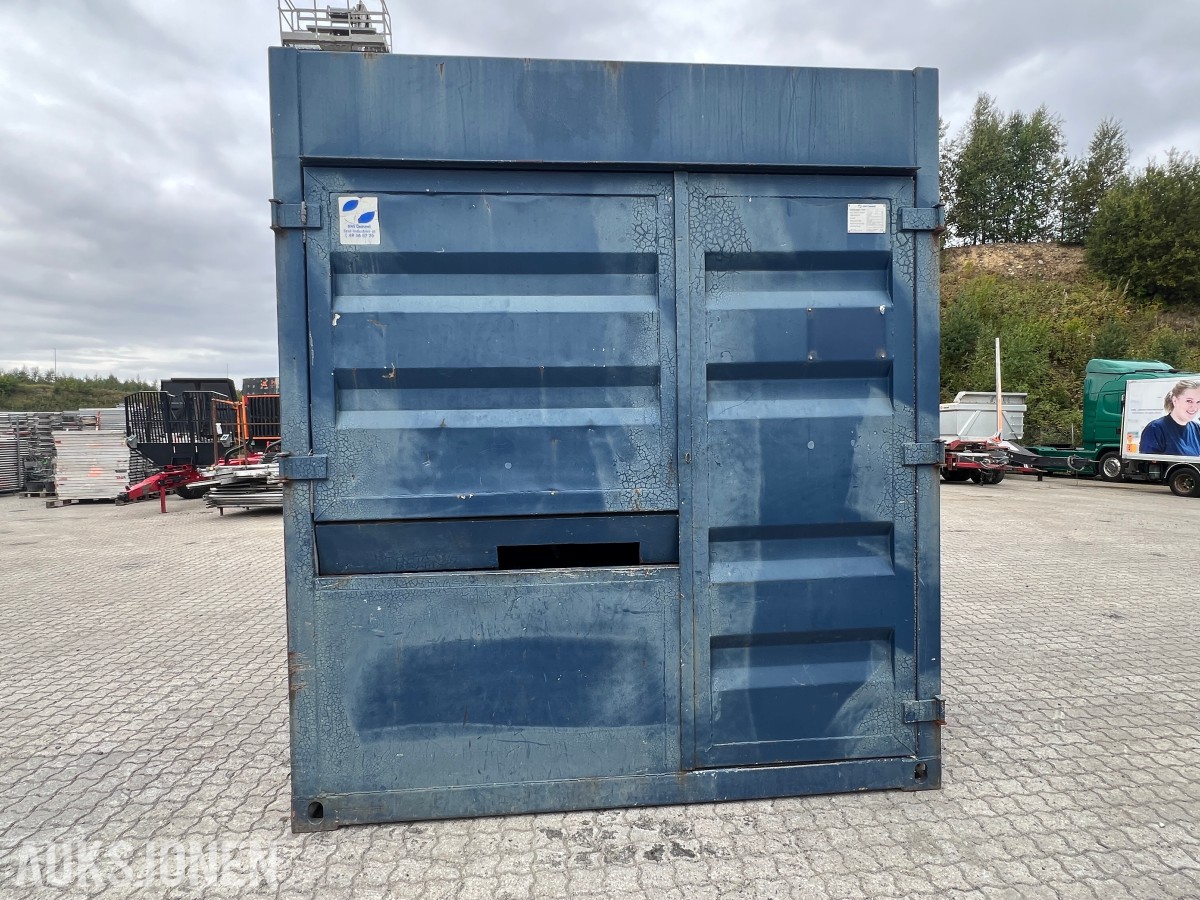 15 fot BNS 10.C 13.LO sagcontainer med Ernex gjerdesag