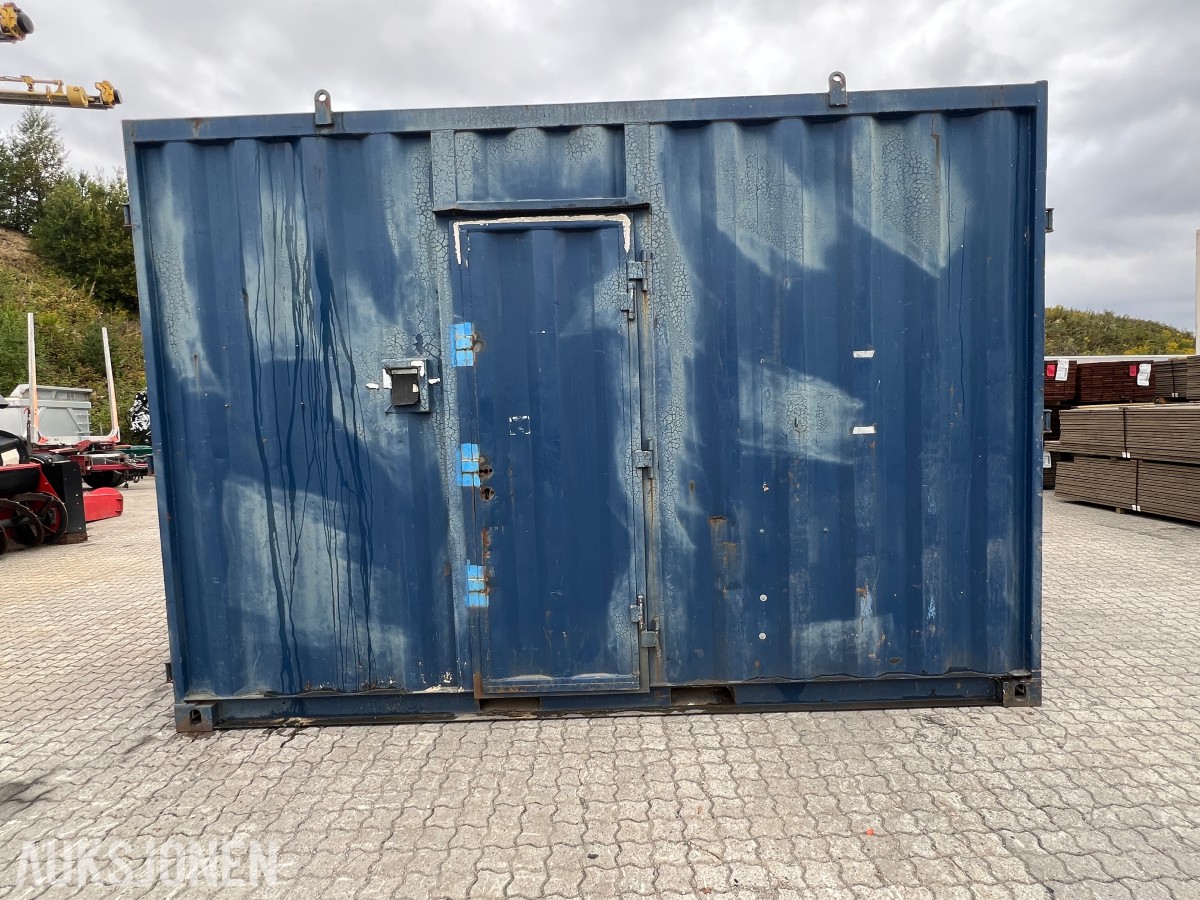 15 fot BNS 10.C 13.LO sagcontainer med Ernex gjerdesag
