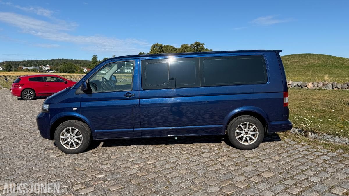 2009 Volkswagen Caravelle 2.5 Diesel 131hk 5-Seter, Automat, Ryggekamera, Cruisekontroll