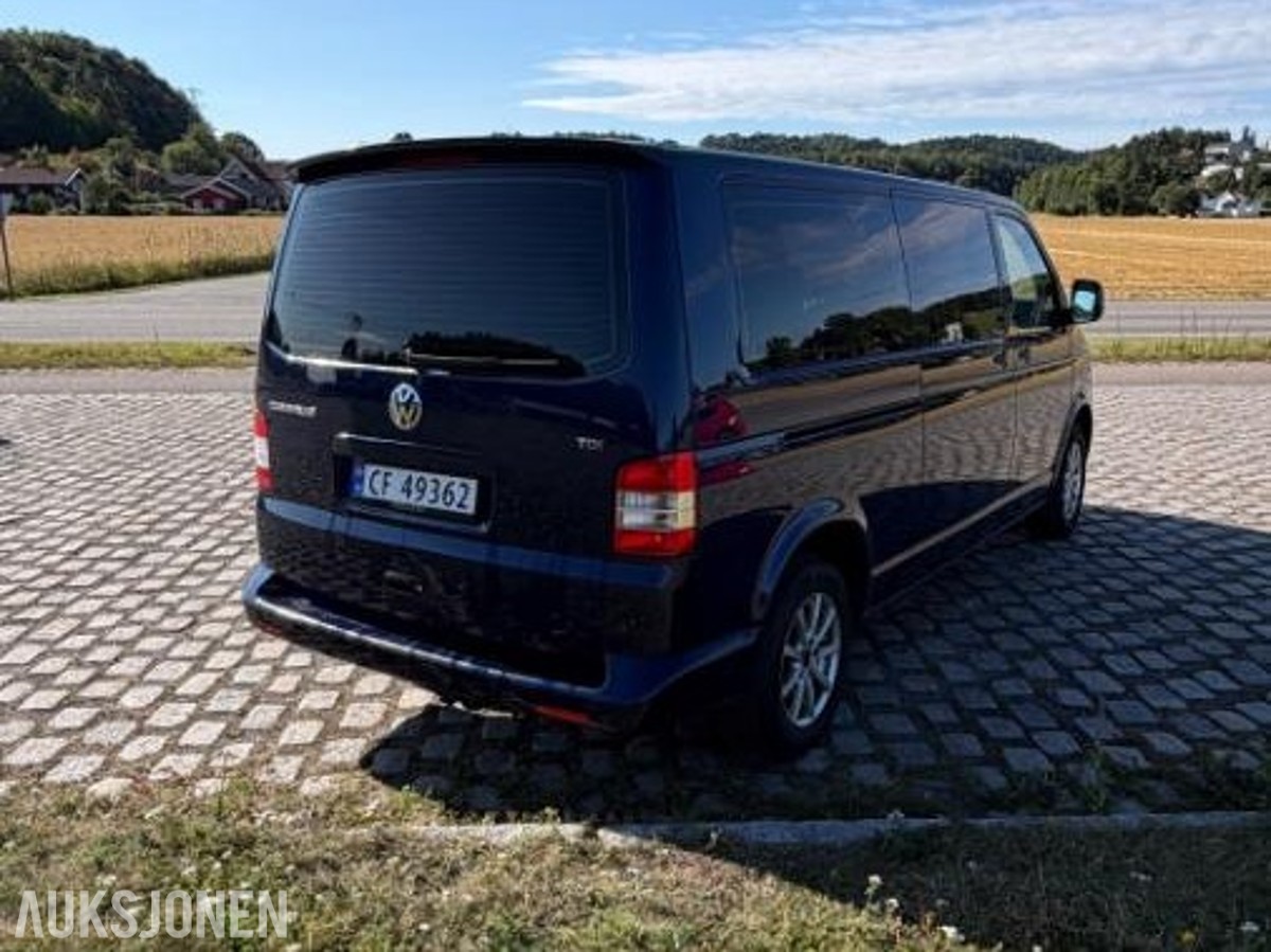 2009 Volkswagen Caravelle 2.5 Diesel 131hk 5-Seter, Automat, Ryggekamera, Cruisekontroll