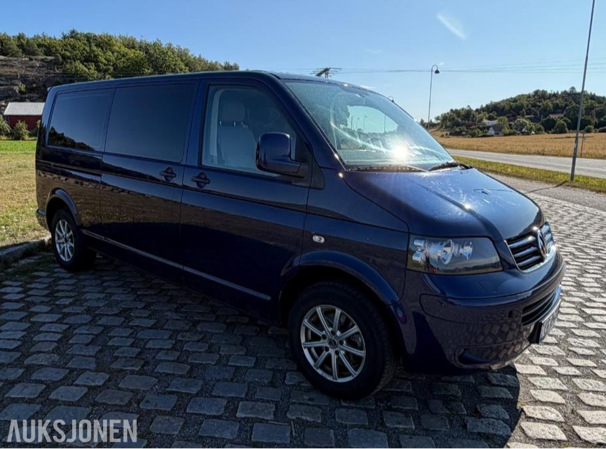 2009 Volkswagen Caravelle 2.5 Diesel 131hk 5-Seter, Automat, Ryggekamera, Cruisekontroll