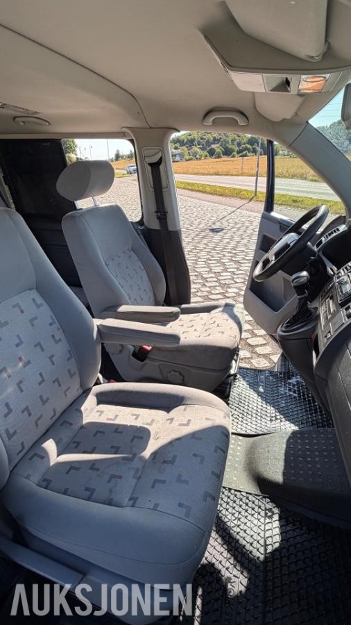 2009 Volkswagen Caravelle 2.5 Diesel 131hk 5-Seter, Automat, Ryggekamera, Cruisekontroll