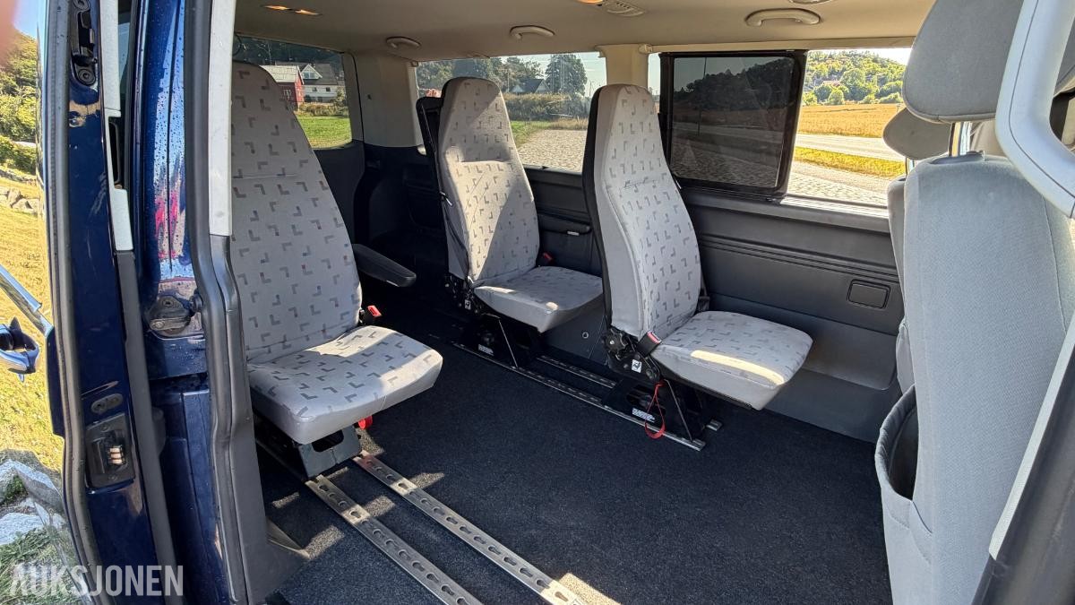 2009 Volkswagen Caravelle 2.5 Diesel 131hk 5-Seter, Automat, Ryggekamera, Cruisekontroll
