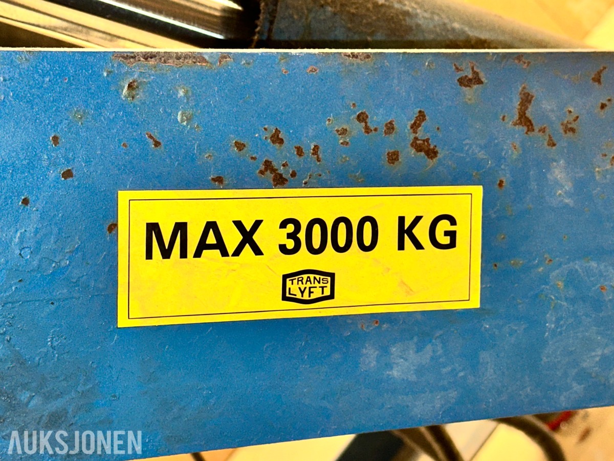 1981 Trans Lyft TT hydraulisk sakseløftebord - 3.000 kg løftekapasitet.