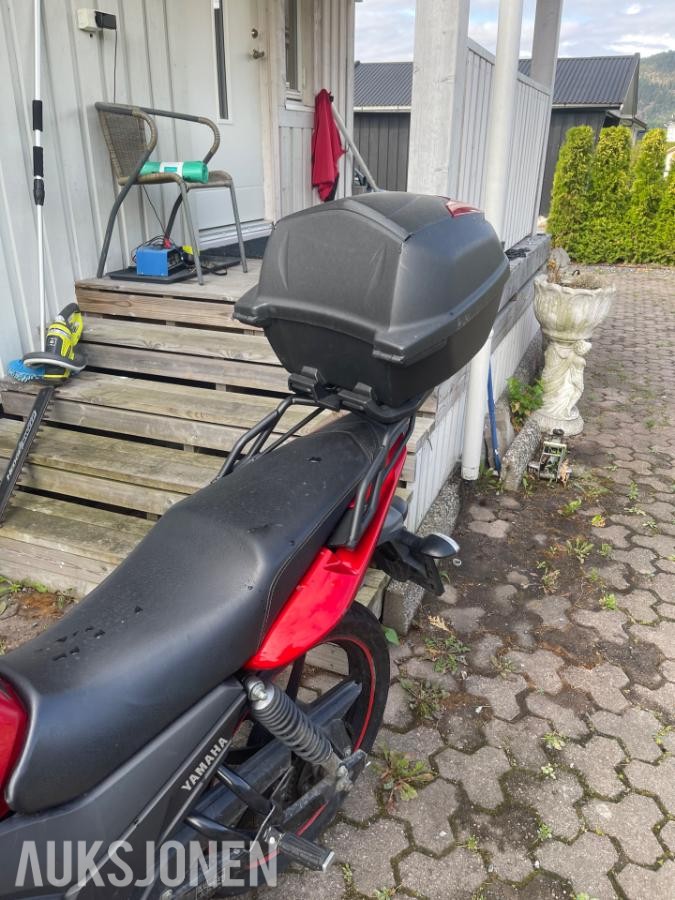 2017 Yamaha YS 125