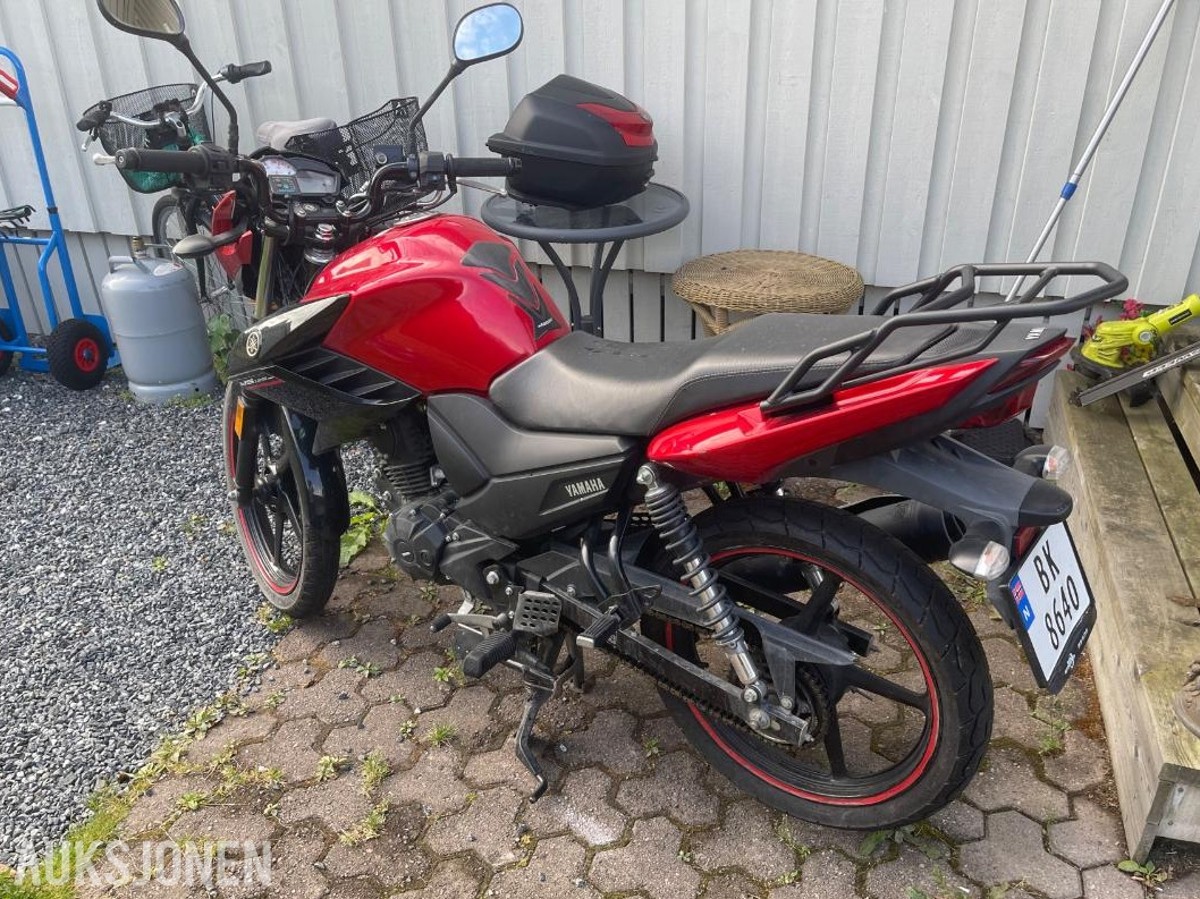 2017 Yamaha YS 125