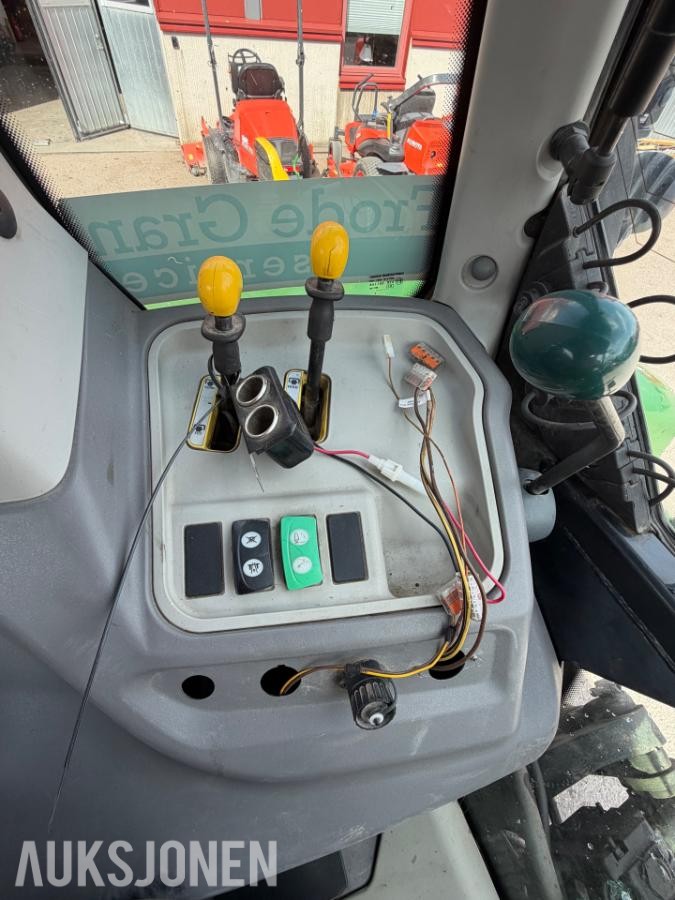 2018 Deutz-Fahr Agrotron 6175 TTV/trinnløs girkasse, frontlaster