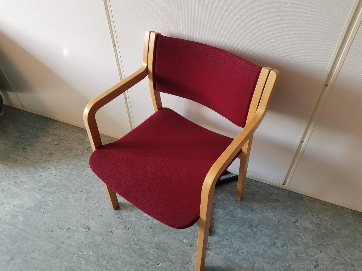 Div. kontormøbler og hyller
