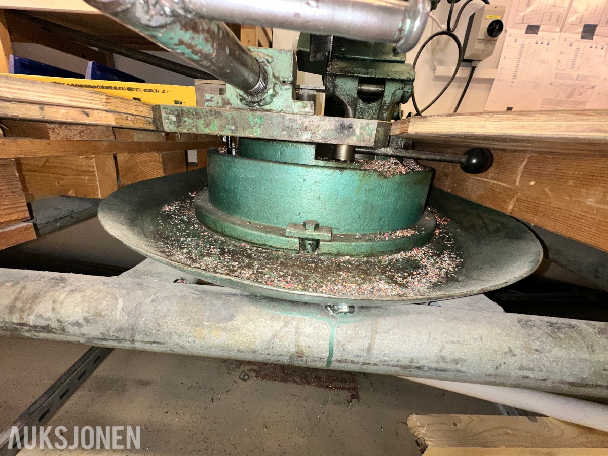 1970 Bruno Berner ELS 31-8 kappsag for metall