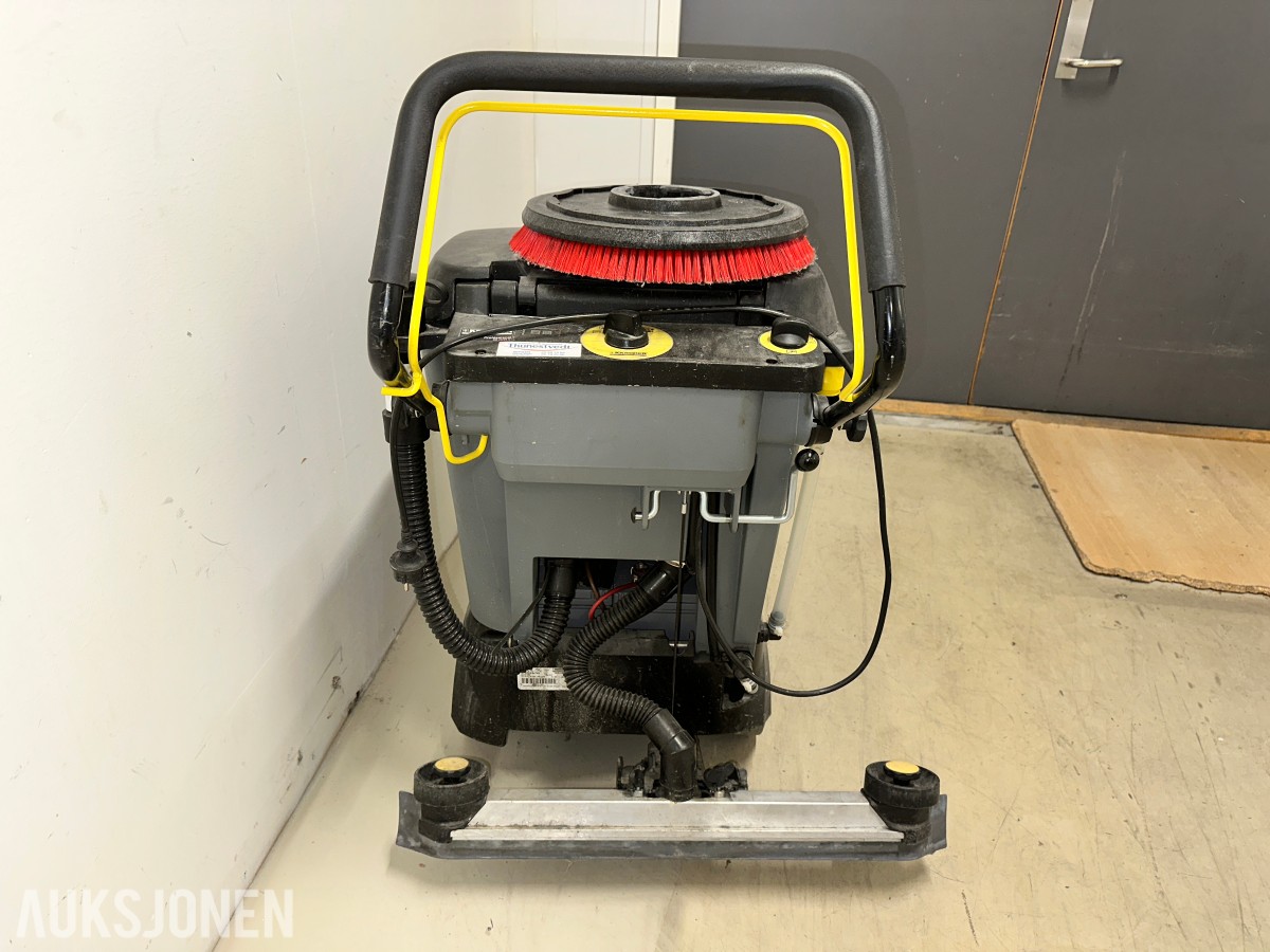 2013 Kärcher Professional BD 40/25 C Bp Pack batteridrevet gulvvaskemaskin
