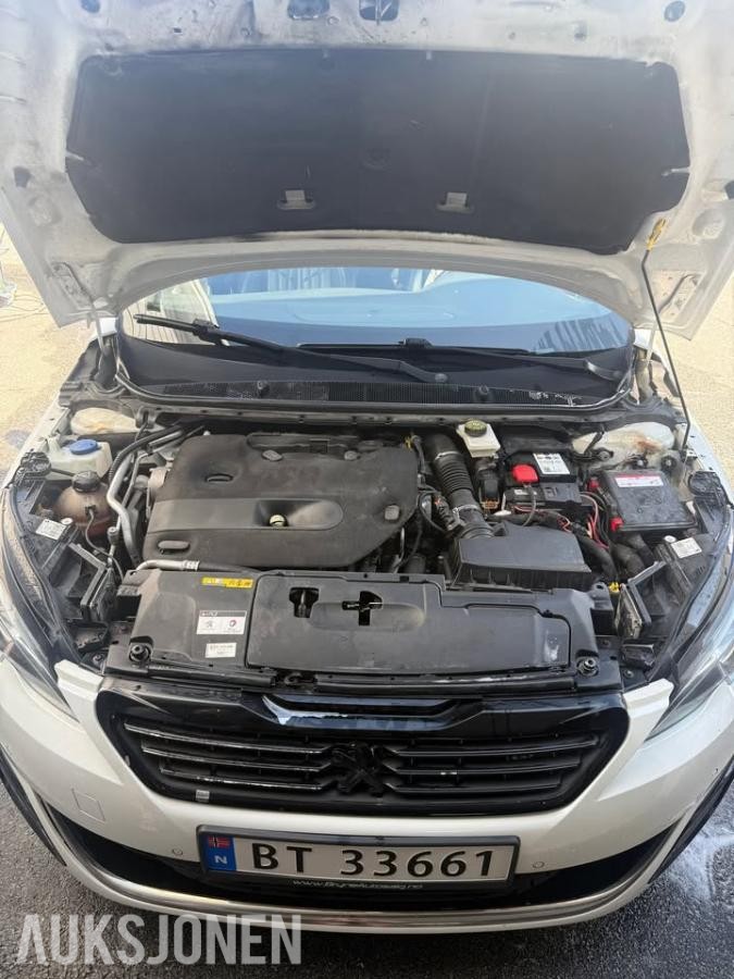 2015 Peugeot 308 SW GT 2.0D 181hk Automat Skinninteriør S+V Dekk