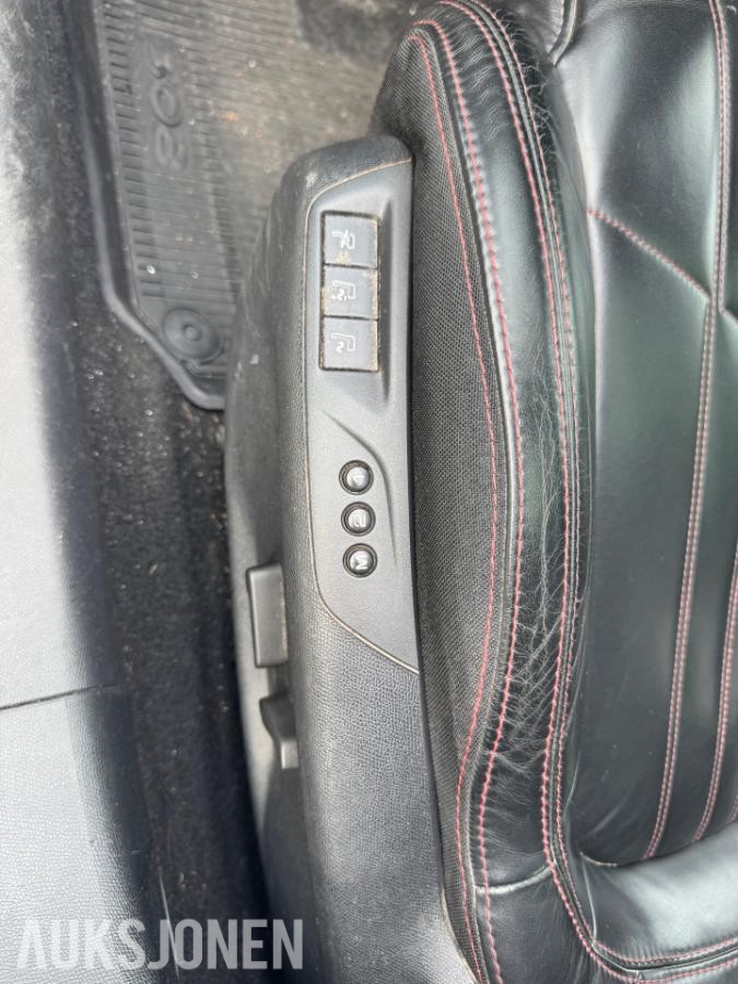 2015 Peugeot 308 SW GT 2.0D 181hk Automat Skinninteriør S+V Dekk