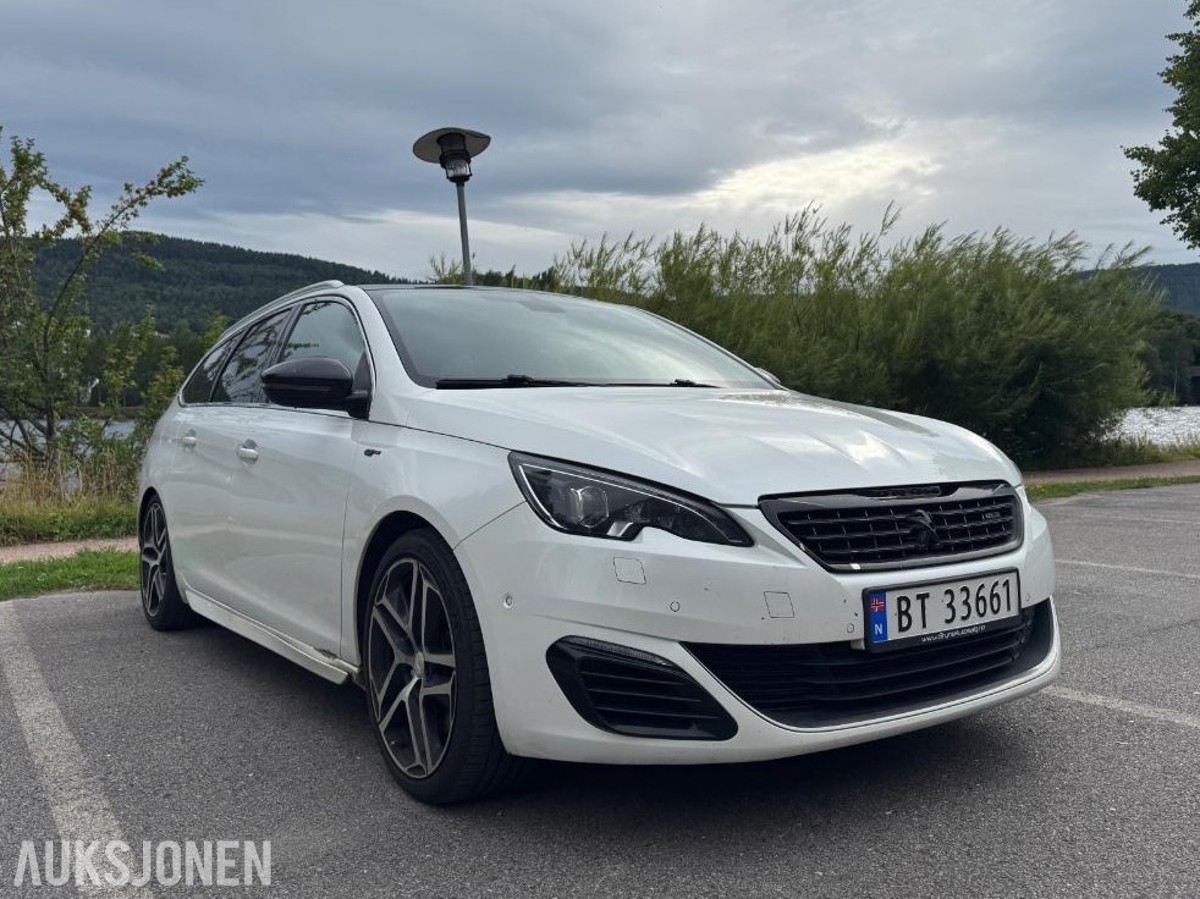 2015 Peugeot 308 SW GT 2.0D 181hk Automat Skinninteriør S+V Dekk