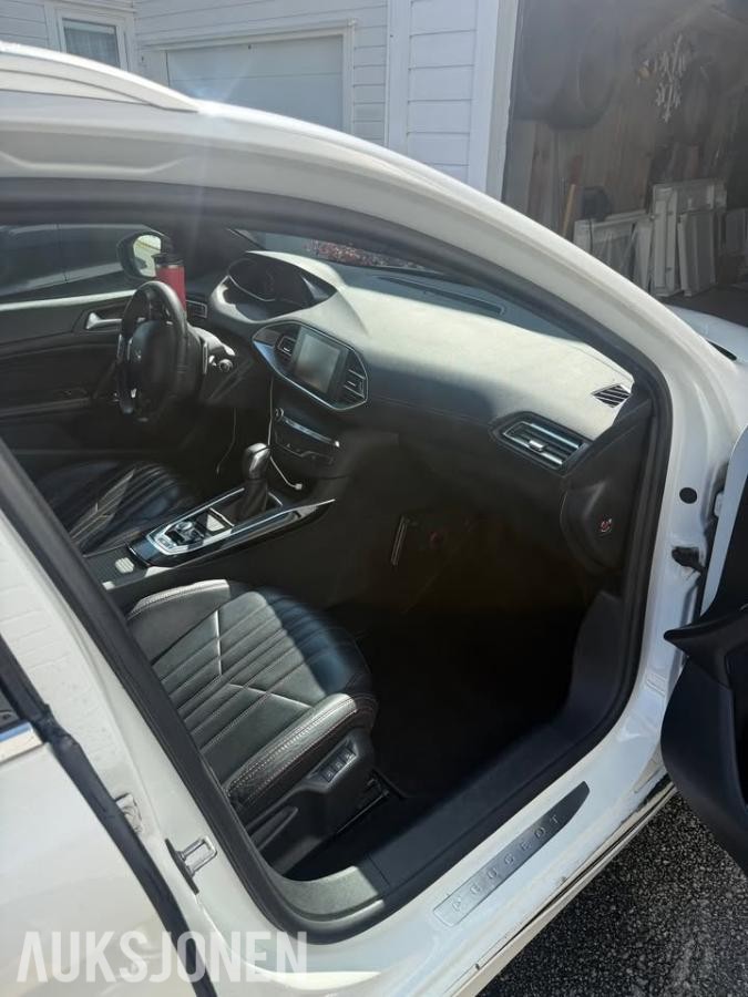 2015 Peugeot 308 SW GT 2.0D 181hk Automat Skinninteriør S+V Dekk