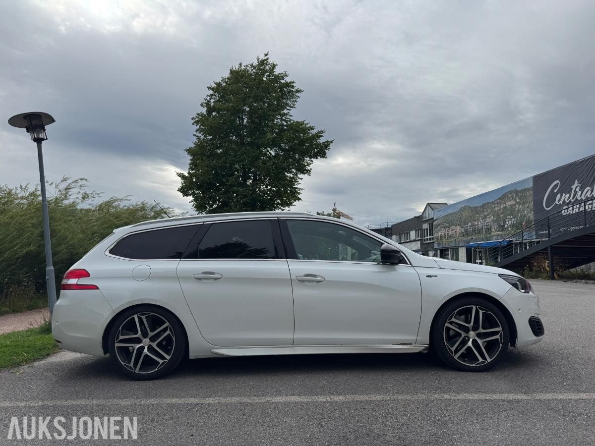 2015 Peugeot 308 SW GT 2.0D 181hk Automat Skinninteriør S+V Dekk