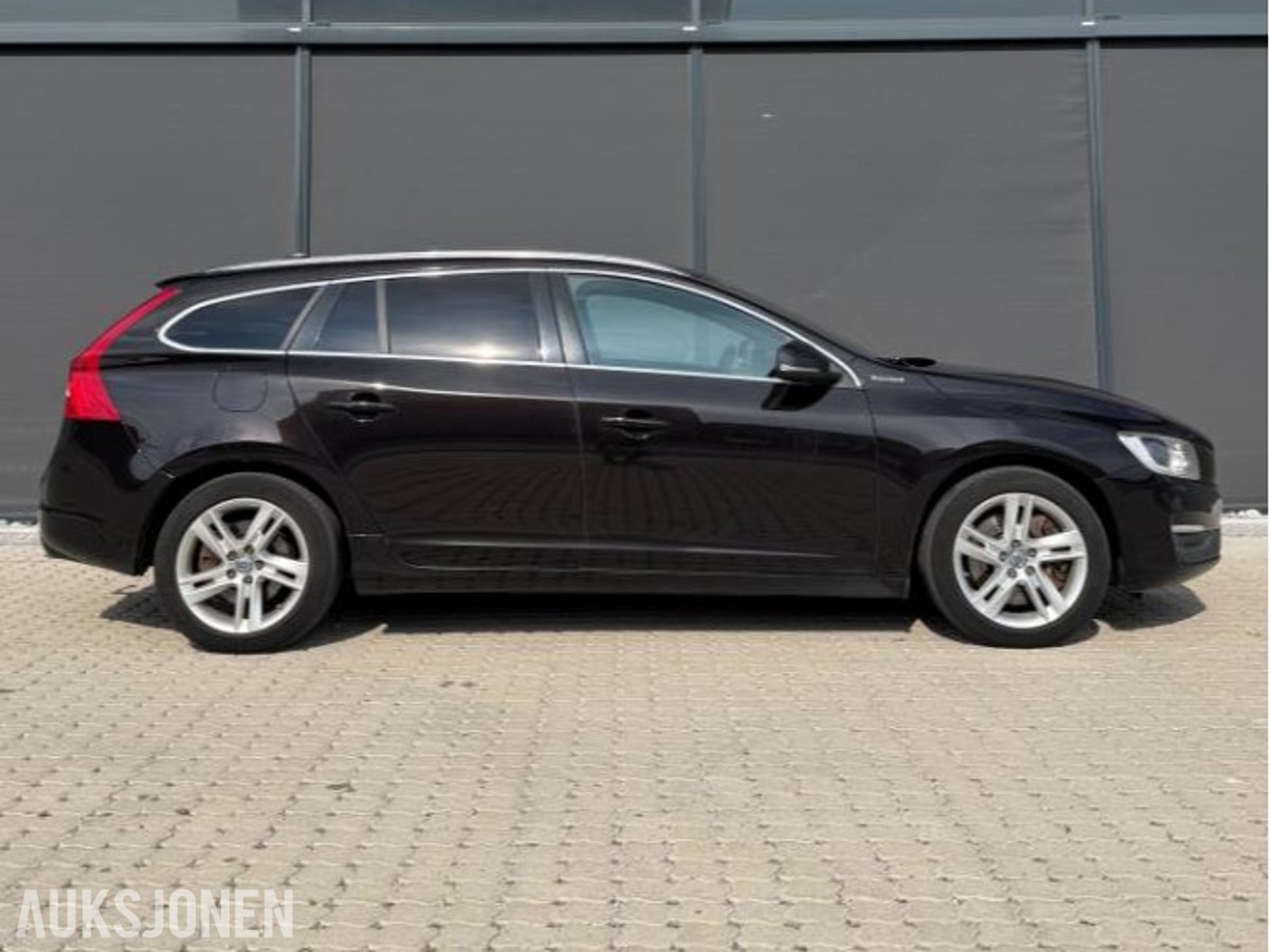 2016 Volvo V60 D5 Twin Engine AWD hengerfeste
