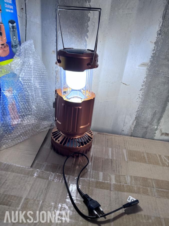 4 stk. helt nye GSH-9399 Solar Charging Camping Light 2026