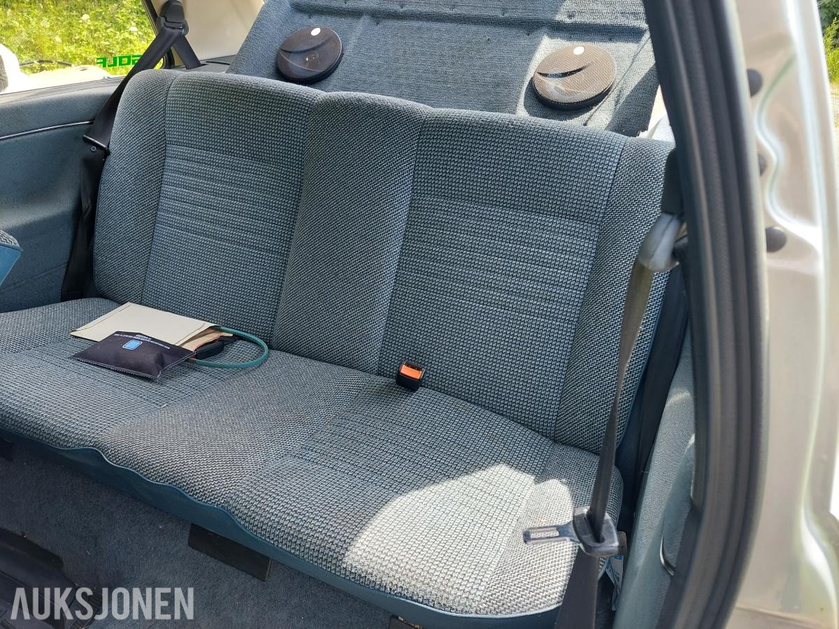 1986 Volkswagen Golf 1.6 CL – 236 000 km