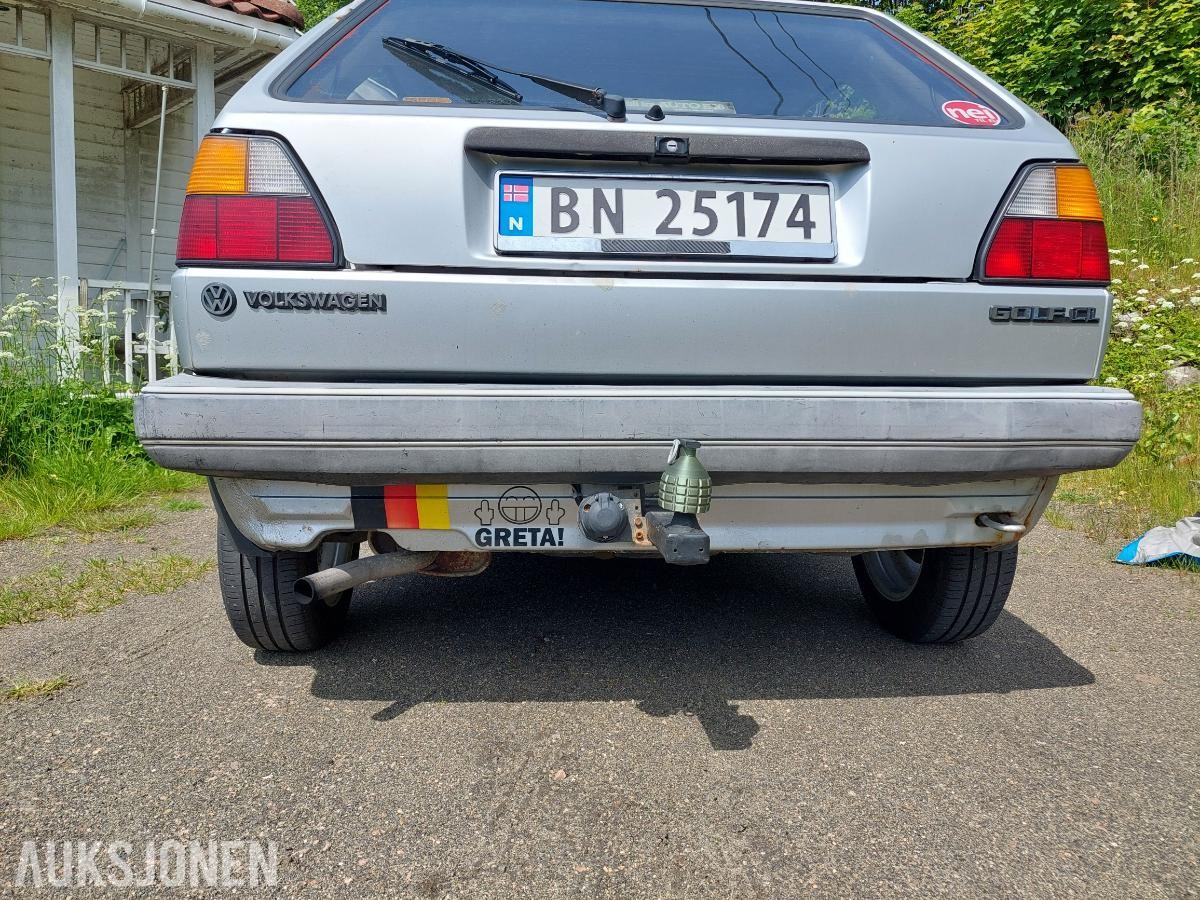 1986 Volkswagen Golf 1.6 CL – 236 000 km