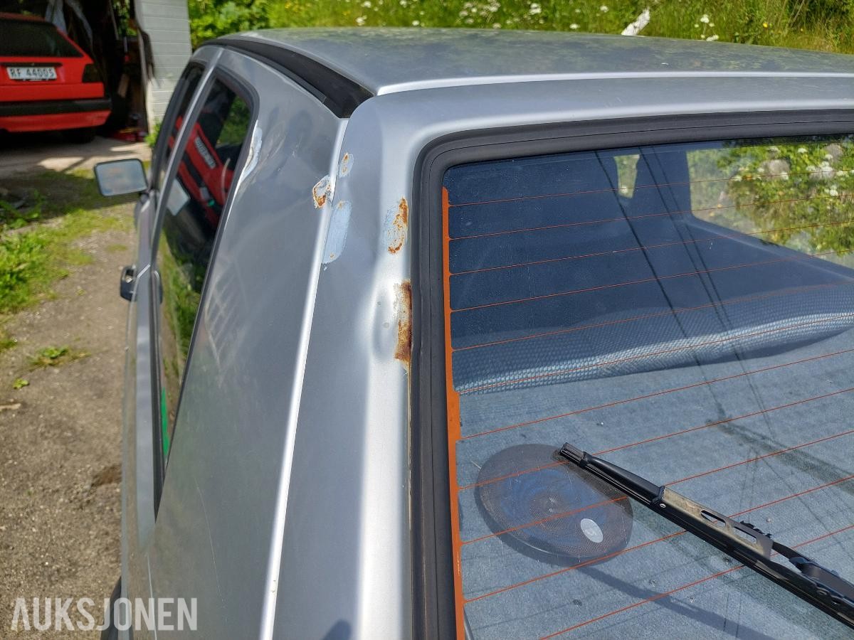 1986 Volkswagen Golf 1.6 CL – 236 000 km