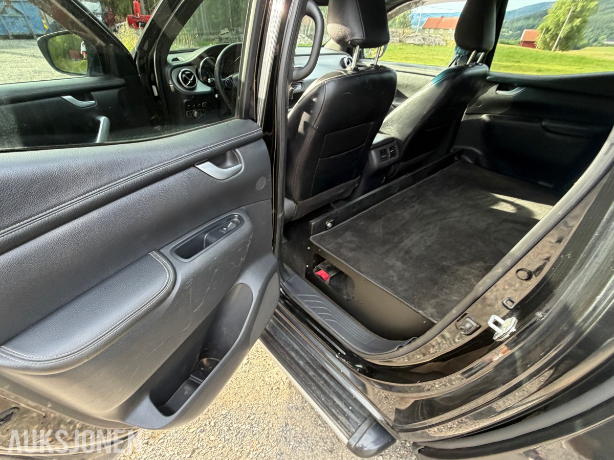 2018 Mercedes-Benz X-Klasse, X250/4X4/AUTOMAT/CRUISE/DAB/KAMERA/AUTOMAT/H.FESTE/LED TAK/FORAN/BAK/S+V DEKK