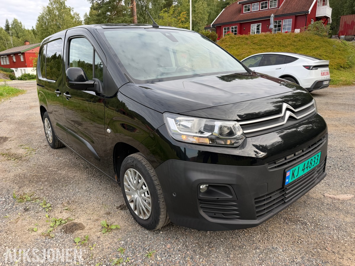 2019 Citroen Berlingo BlueHDI 100hk L1 / H.feste / Varebilinnredning
