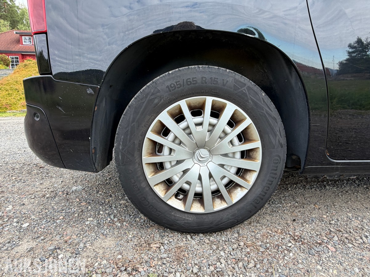 2019 Citroen Berlingo BlueHDI 100hk L1 / H.feste / Varebilinnredning