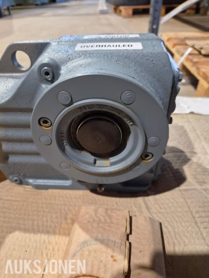 Vinkeltannhjulsgirmotor