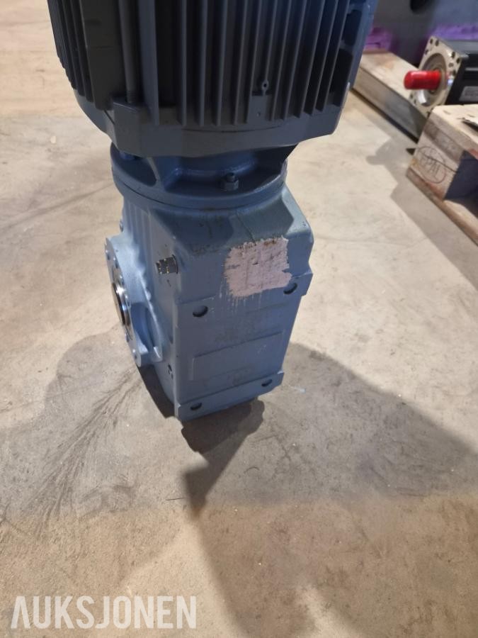 Vinkeltannhjulsgirmotor