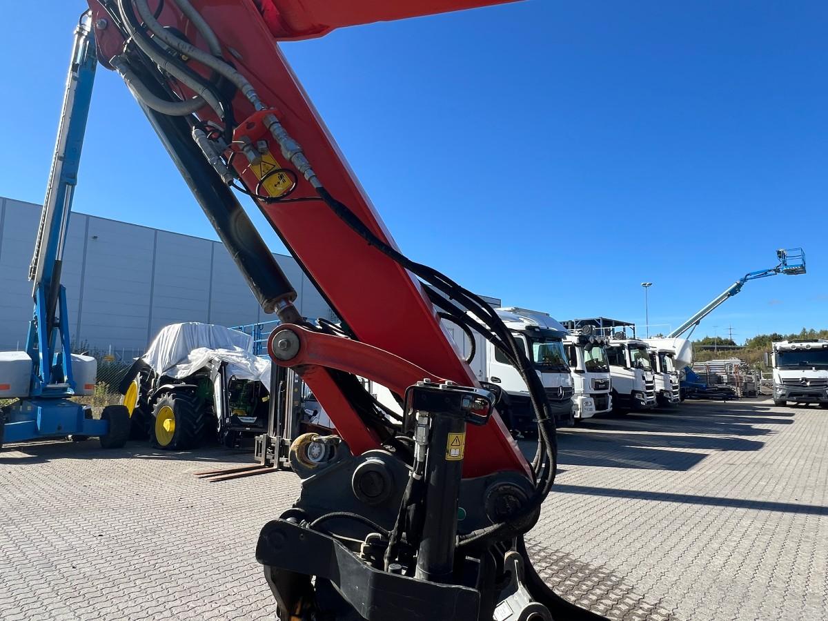 2024 Kubota KX085-5 EC209, 3 skuffer, sentralsmøring, dieselfyllepumpe