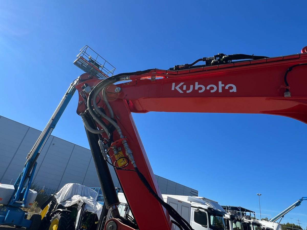 2024 Kubota KX085-5 EC209, 3 skuffer, sentralsmøring, dieselfyllepumpe