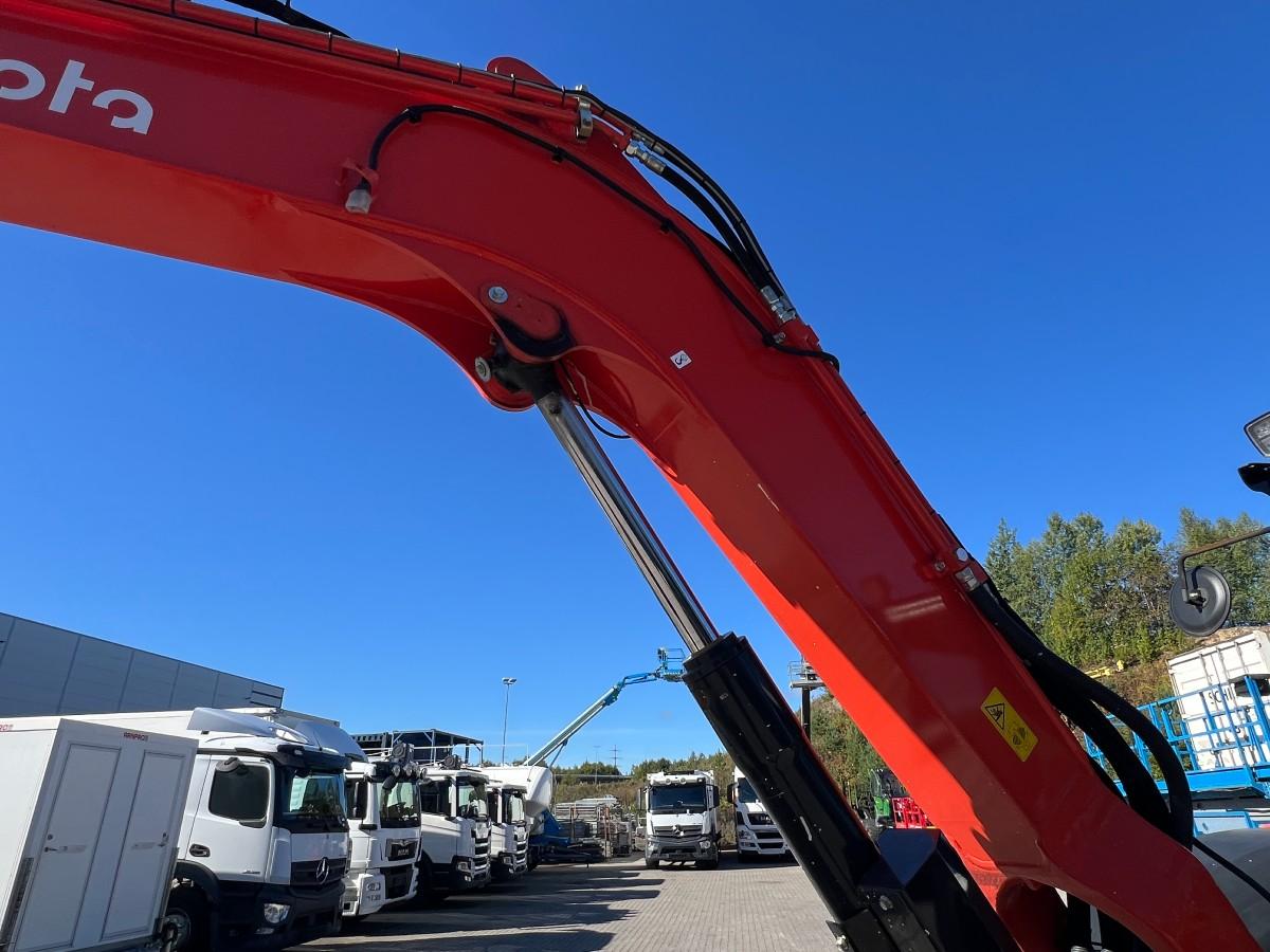 2024 Kubota KX085-5 EC209, 3 skuffer, sentralsmøring, dieselfyllepumpe