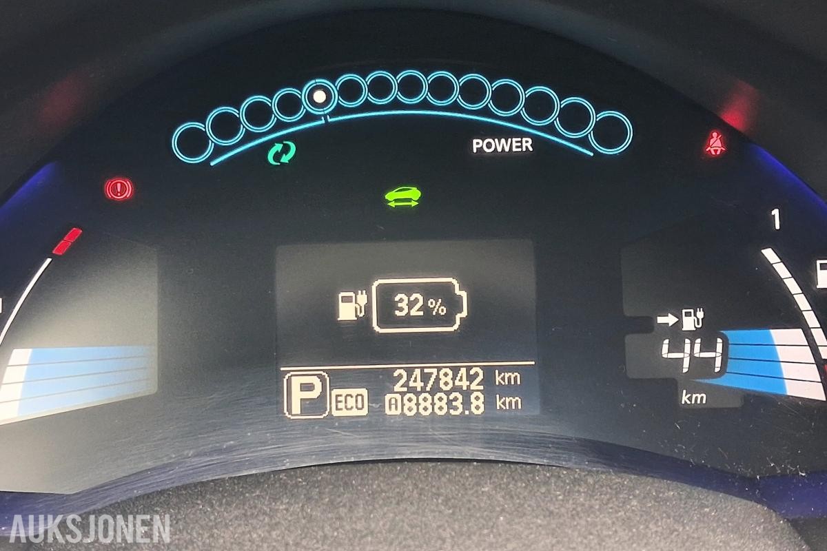 2016 Nissan Leaf, 30kWh, 247842 km, Eu godkjent til 10.09.2026