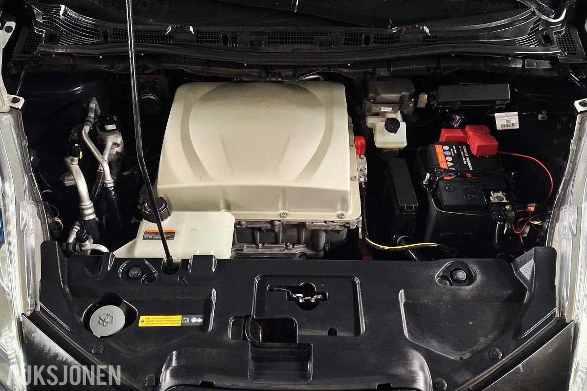 2016 Nissan Leaf, 30kWh, 247842 km, Eu godkjent til 10.09.2026