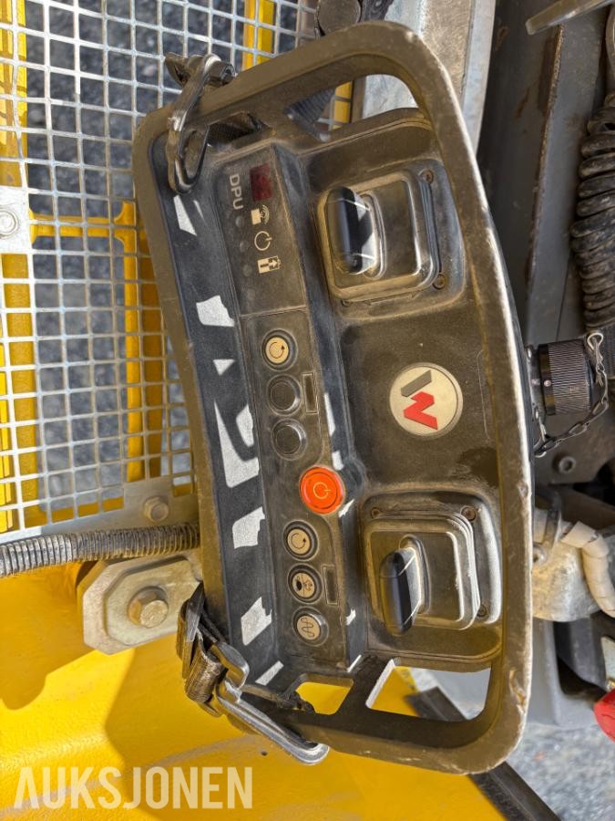 2017 Wacker Neuson DPU 130 vibroplate - 325 timer