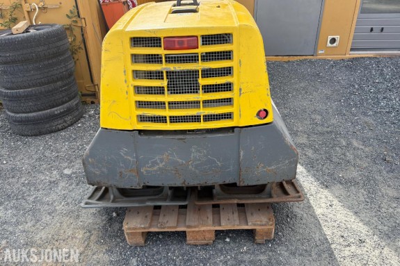 2017 Wacker Neuson DPU 130 vibroplate - 325 timer