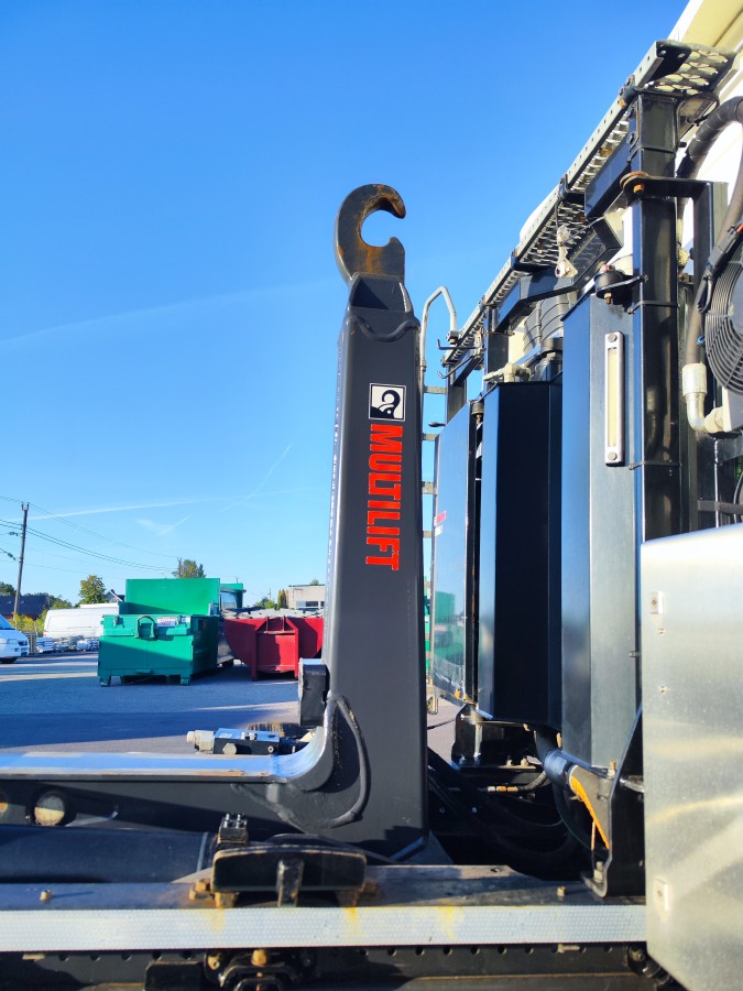 2022 Volvo FH540 4-akslet krokbil – Hiab MULTILIFT 24SL58 – 173 228 km