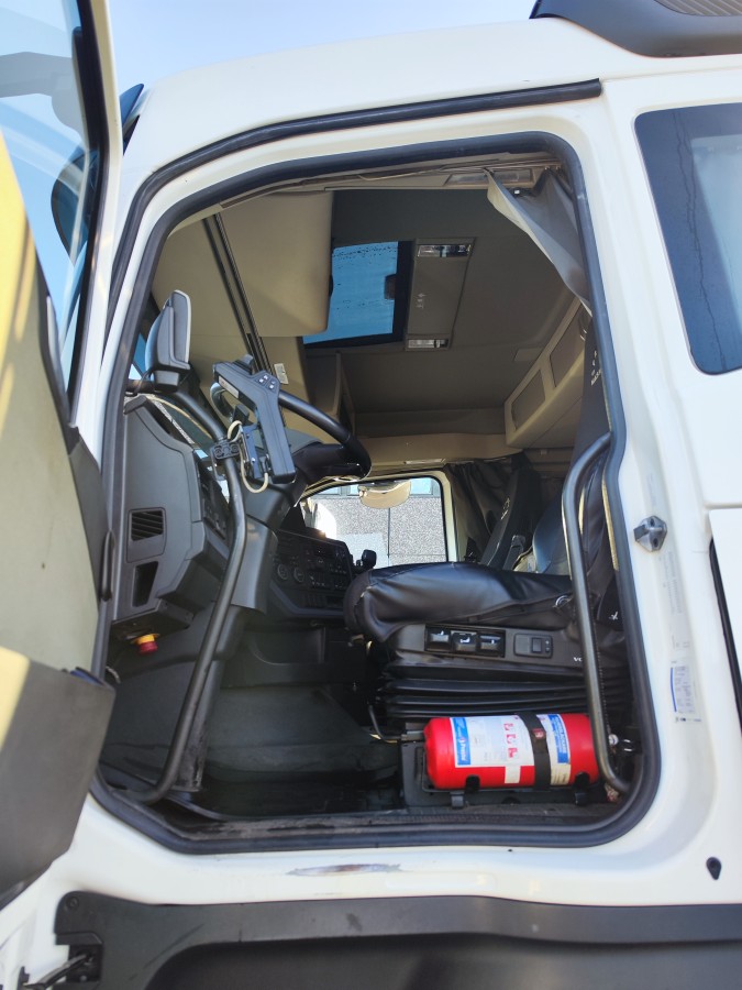 2022 Volvo FH540 4-akslet krokbil – Hiab MULTILIFT 24SL58 – 173 228 km