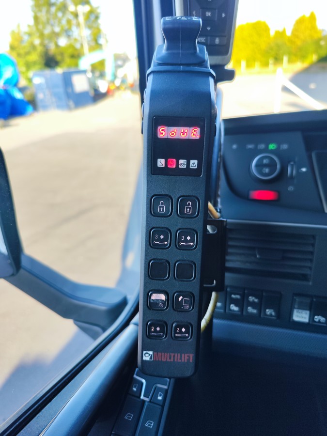 2022 Volvo FH540 4-akslet krokbil – Hiab MULTILIFT 24SL58 – 173 228 km