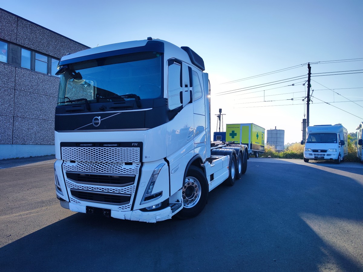 2022 Volvo FH540 4-akslet krokbil – Hiab MULTILIFT 24SL58 – 173 228 km