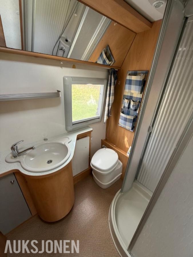2002 Bürstner Campingbil - Bobil -81748km 