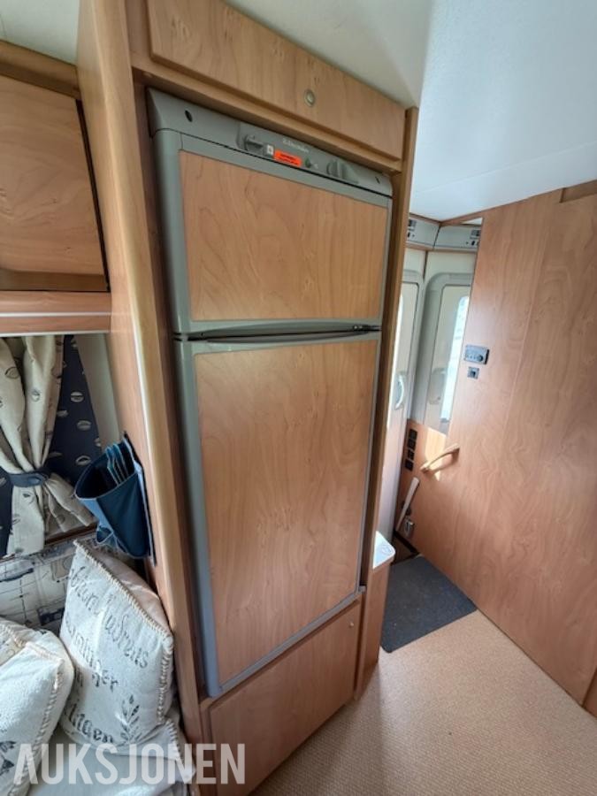 2002 Bürstner Campingbil - Bobil -81748km 