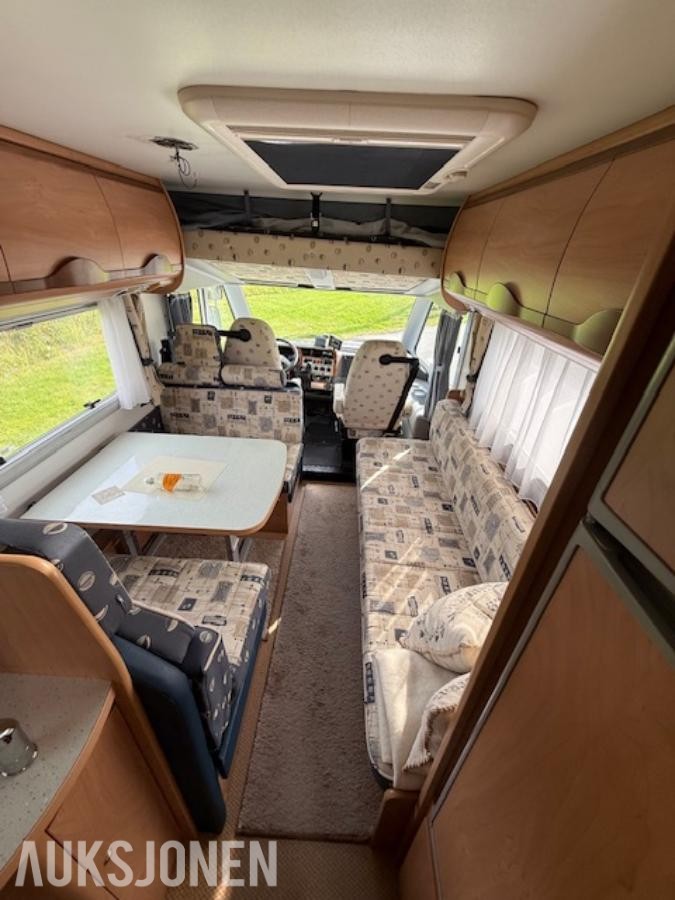 2002 Bürstner Campingbil - Bobil -81748km 